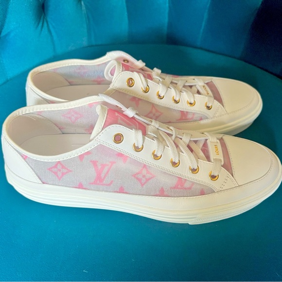 Louis Vuitton Steller 20 Years Sneakers White Leather and Mesh Pink Logo EUC - Picture 1 of 7